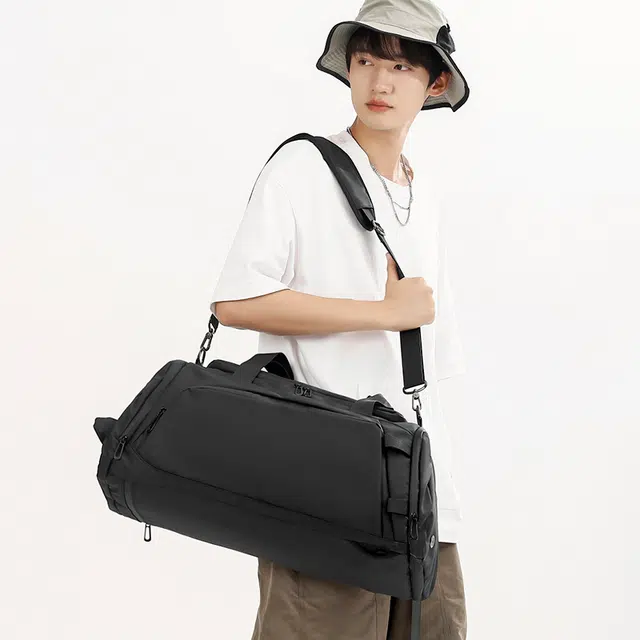 彤彤兔 运动瑜伽训练干湿分离袋 牛津布 旅行包 男女同款情侣款 黑色