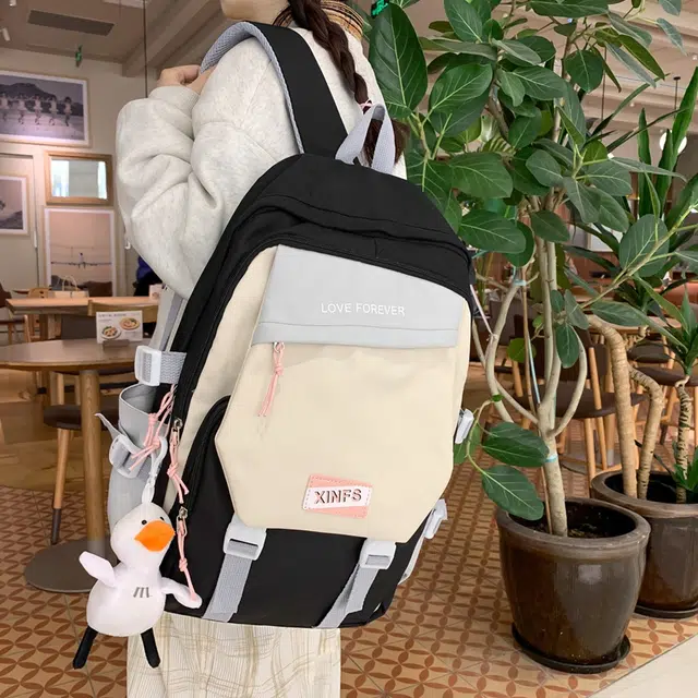 彤彤兔 韩版潮流森系可爱 尼龙 双肩包 女款 黑色/蓝色/红色/绿色