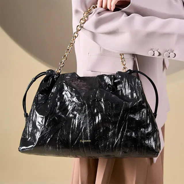 AQUASCUTUM