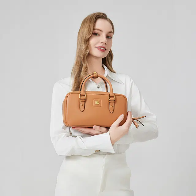 AQUASCUTUM