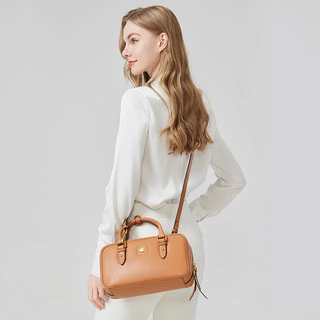 AQUASCUTUM