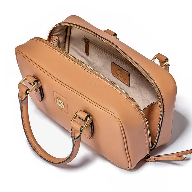 AQUASCUTUM