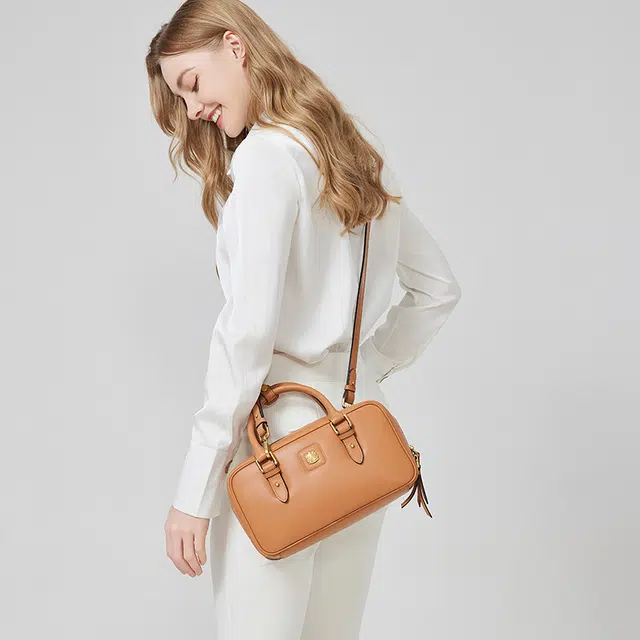 AQUASCUTUM