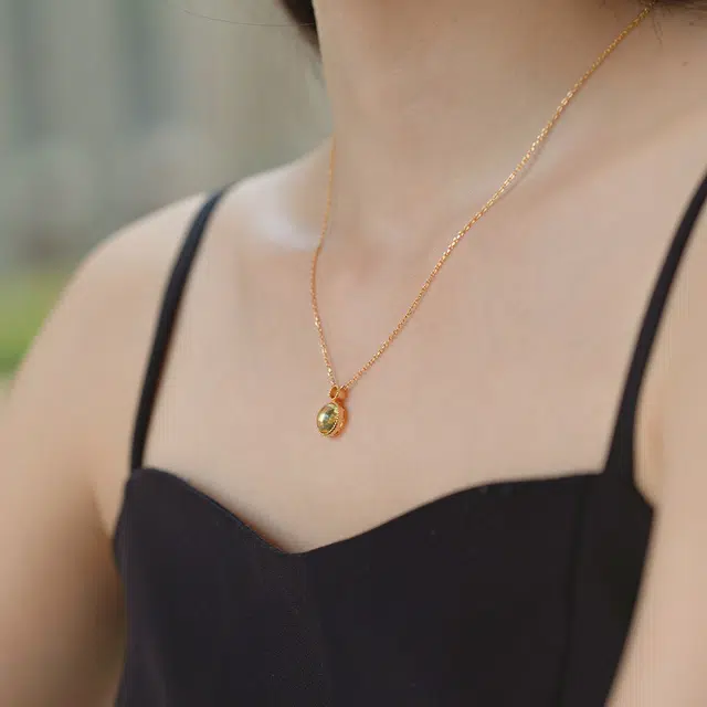 六珍堂 轻奢几何形 糖果色 琥珀 玉石项链 女款