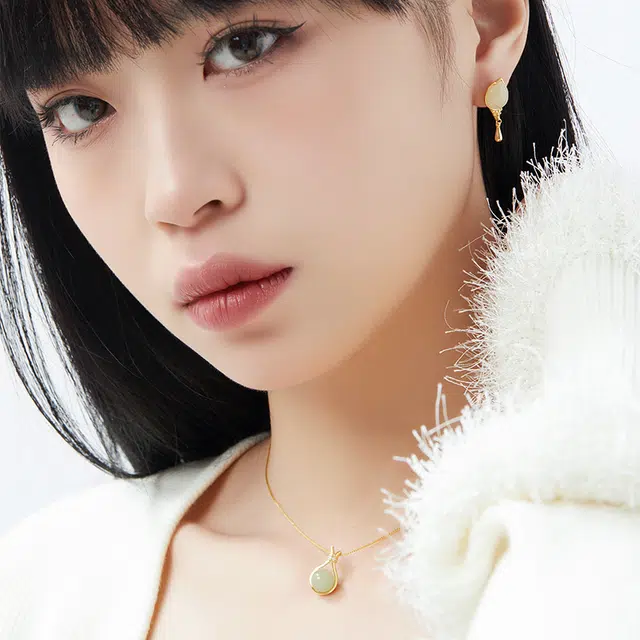 s925