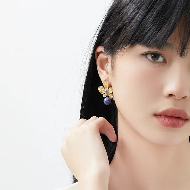 六珍堂 复古宫廷风气质花朵 轻奢优雅设计感 青金石 玉石耳环 女款