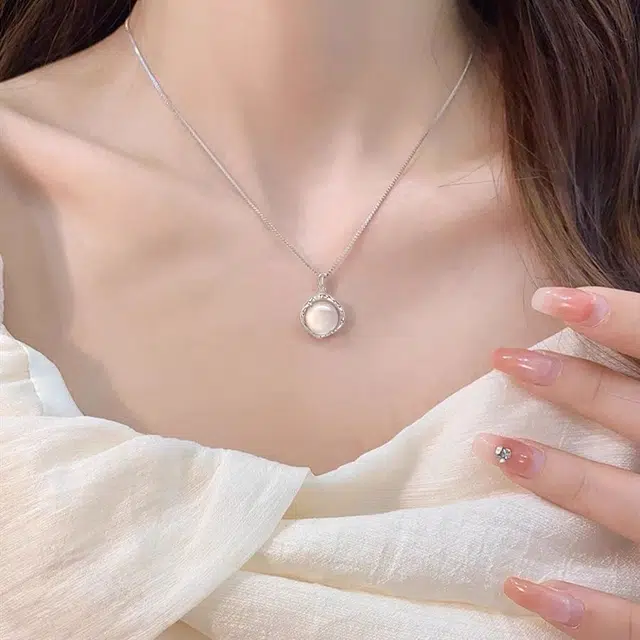 六珍堂 新中式 冰荔枝小众轻奢设计 高级感锁骨链 玉髓 玉石项链 女款