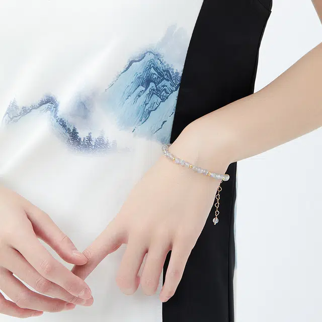 六珍堂 星形饰品新中式自然灰蓝色 月光石 玉石手链 女款