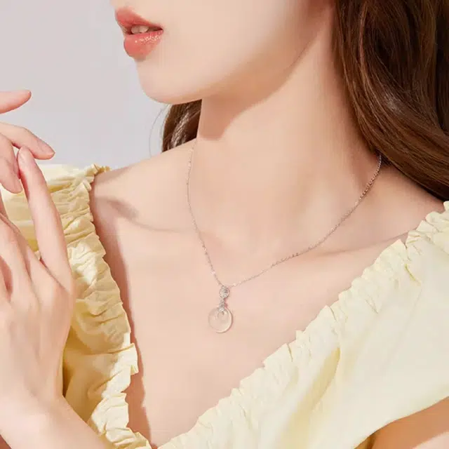 S925