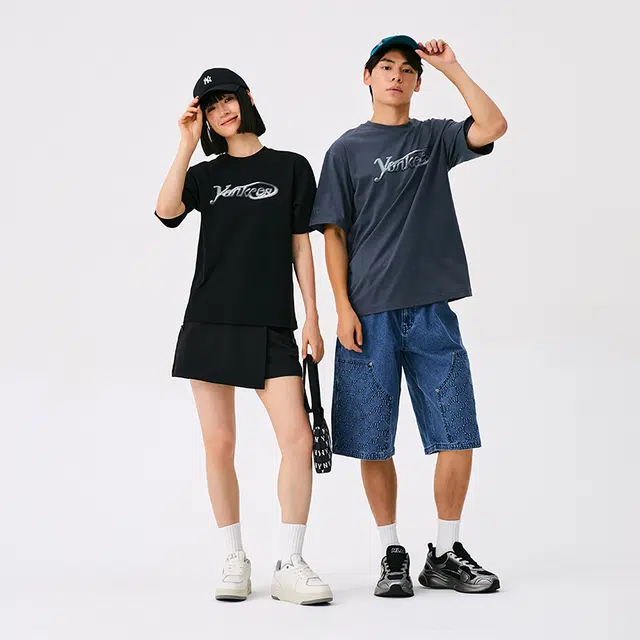 MLB T