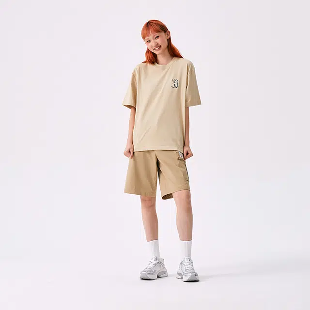 MLB T