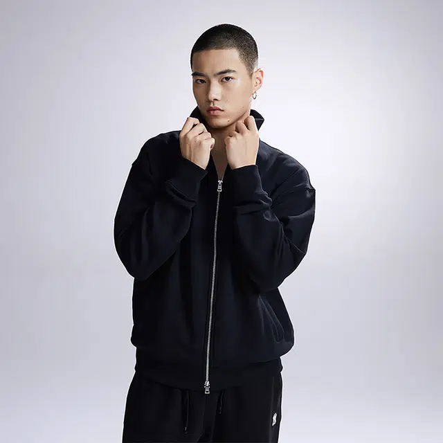 MLB FW23 LOGO