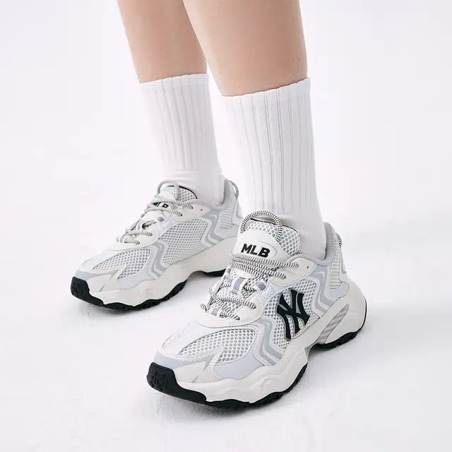MLB Dad Shoes White