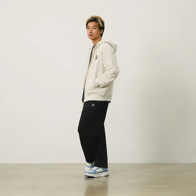 MLB Basic 24FW logo