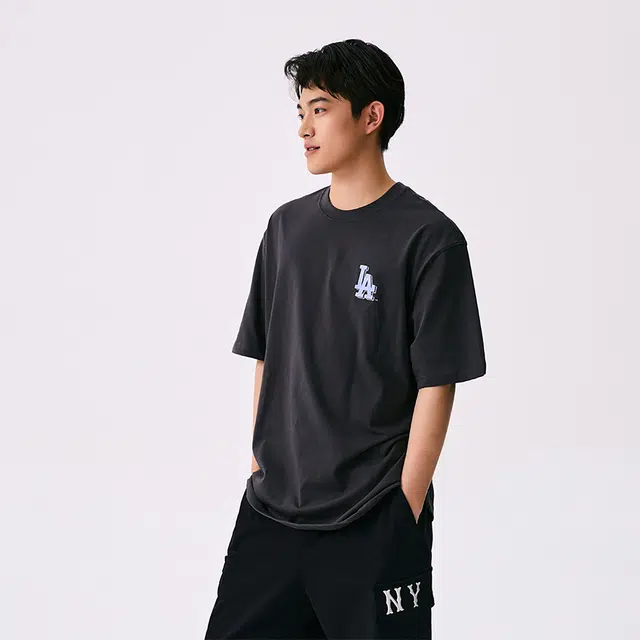 MLB MONOGRAM SS25 T
