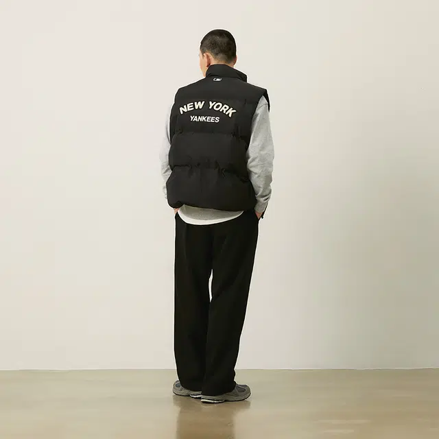 MLB