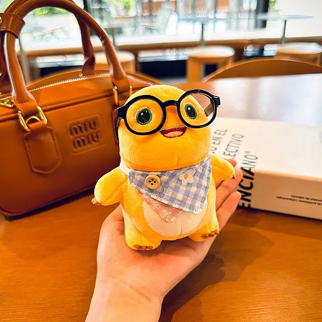 摩卡丘 奶龙 毛绒钥匙扣配饰造型可爱 材质舒适 做工精细  谷圈挂件