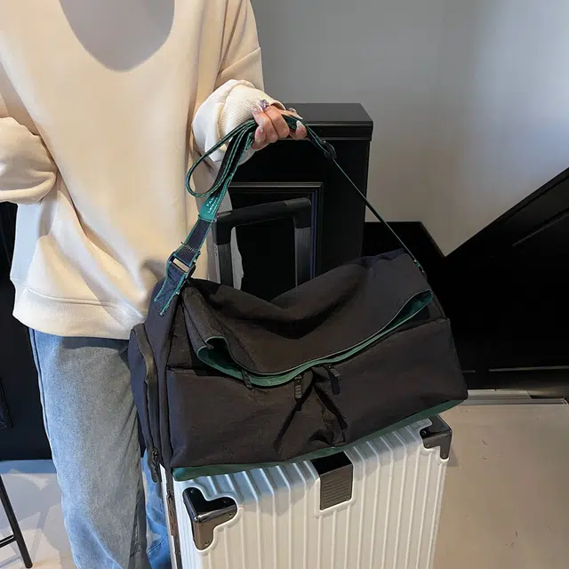 泰克森 潮流百搭大容量 布 单肩包 常规 男女同款情侣款 灰色/黑色/卡其色/黑配红/黑配绿/黑配紫