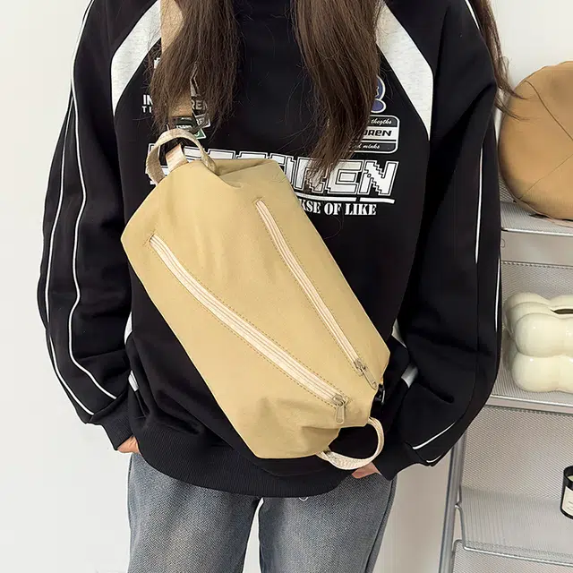 泰克森 时尚潮流白搭 尼龙 胸包 常规 男女同款情侣款 米白色/灰色/黑色/红色/桔色/卡其色