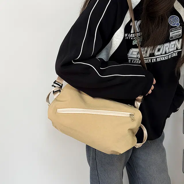 泰克森 时尚潮流白搭 尼龙 胸包 常规 男女同款情侣款 米白色/灰色/黑色/红色/桔色/卡其色