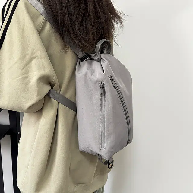 泰克森 时尚潮流白搭 尼龙 胸包 常规 男女同款情侣款 米白色/灰色/黑色/红色/桔色/卡其色