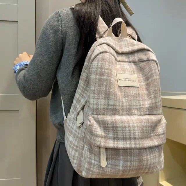 泰克森 大容量 时尚 潮流 呢子 双肩包 常规 男女同款情侣款 米白色/黑色/红色/卡其色