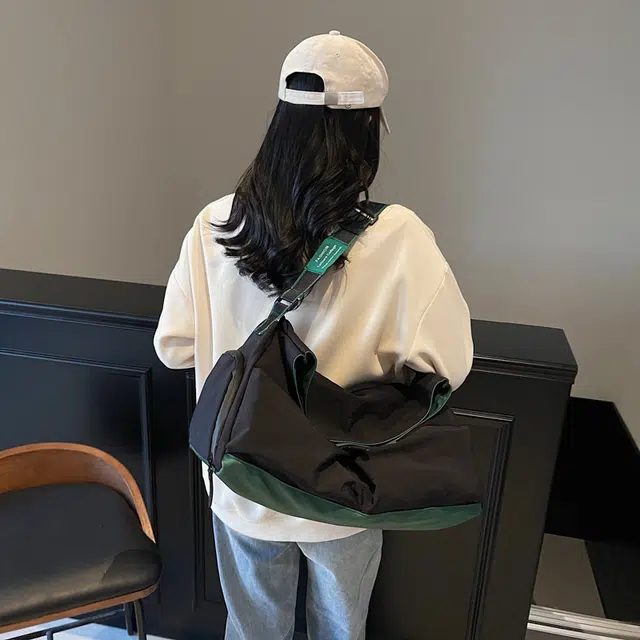 泰克森 潮流百搭大容量 布 单肩包 常规 男女同款情侣款 灰色/黑色/卡其色/黑配红/黑配绿/黑配紫