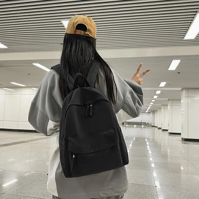 泰克森 大容量 百搭 潮流 休闲 尼龙 双肩包 常规 男女同款情侣款 白色/黑色/酒红色/卡其色/绿色