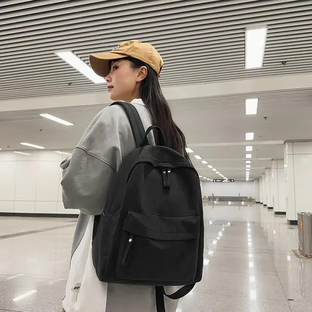 泰克森 大容量 百搭 潮流 休闲 尼龙 双肩包 常规 男女同款情侣款 白色/黑色/酒红色/卡其色/绿色
