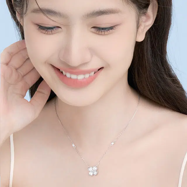S925