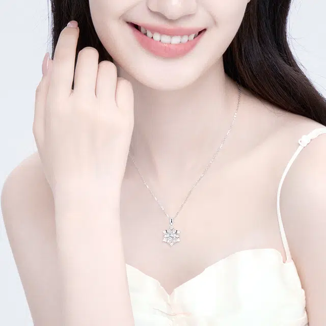 S925