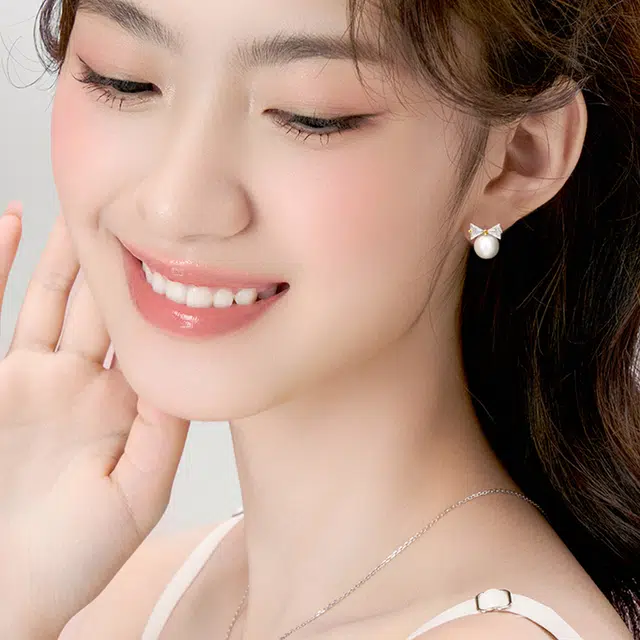 S925