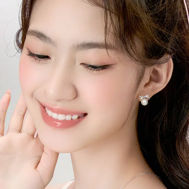 S925