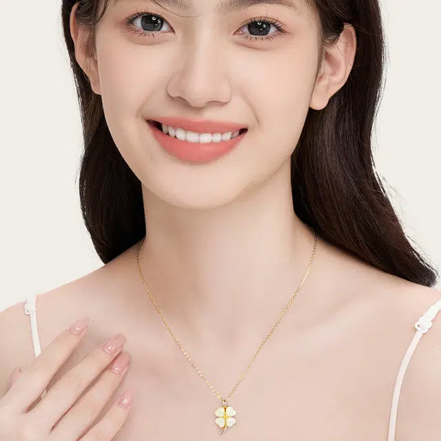 S925