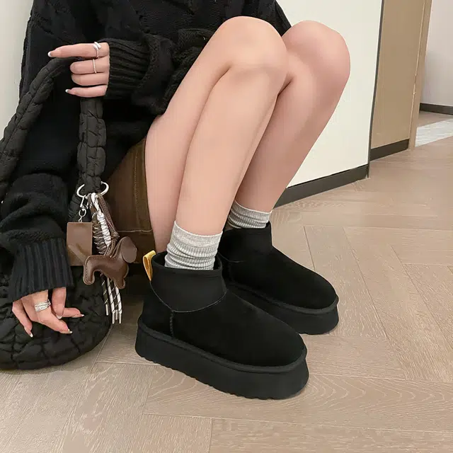 保暖 通勤必备时尚舒适百搭 短筒 雪地靴 女款