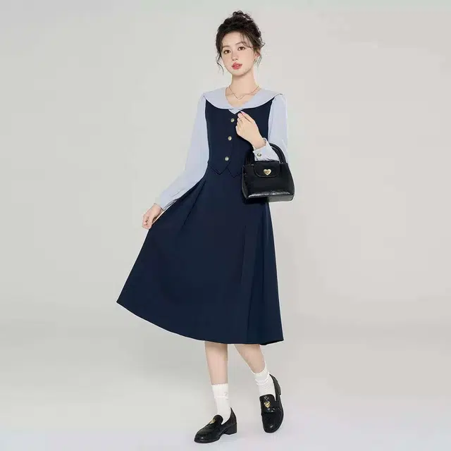 美丽衣橱 时尚简约舒适拼色假两件长袖连衣裙 女款 深藏青
