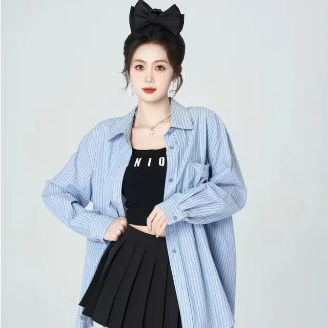 美丽衣橱 时尚设计感小众条纹通勤长袖衬衫 女款 蓝色
