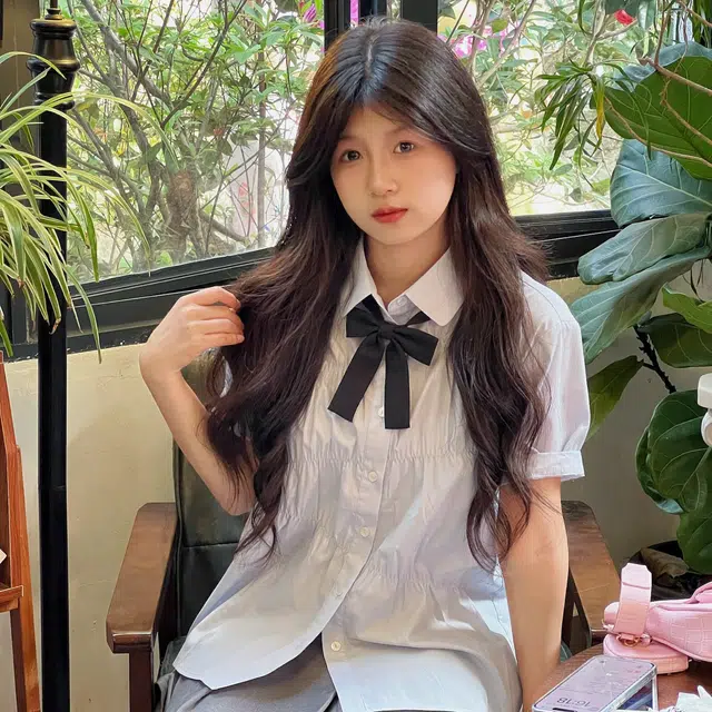 美丽衣橱 学院风设计感小众潮流宽松休闲高级感衬衣裙装套装 女款