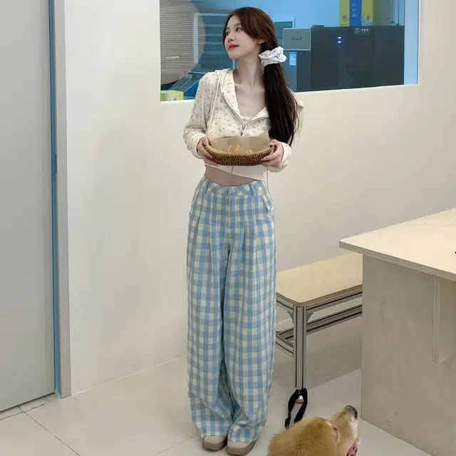 美丽衣橱 韩系甜美碎花连帽宽松小个子卫衣 女款 米白色