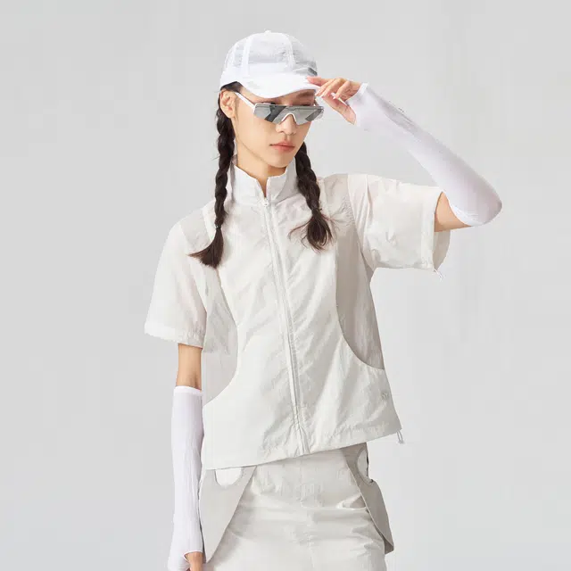GUUKA TECH polo