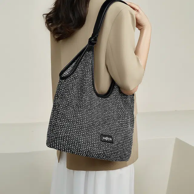 safiya Tote