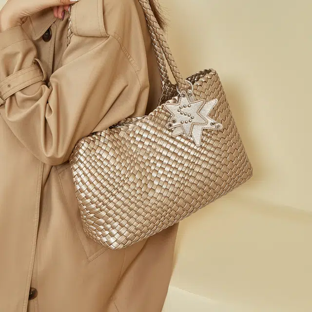 safiya Tote