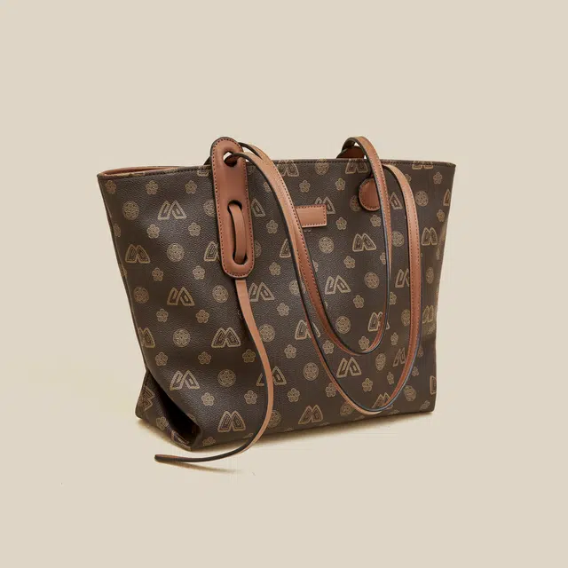 safiya Tote