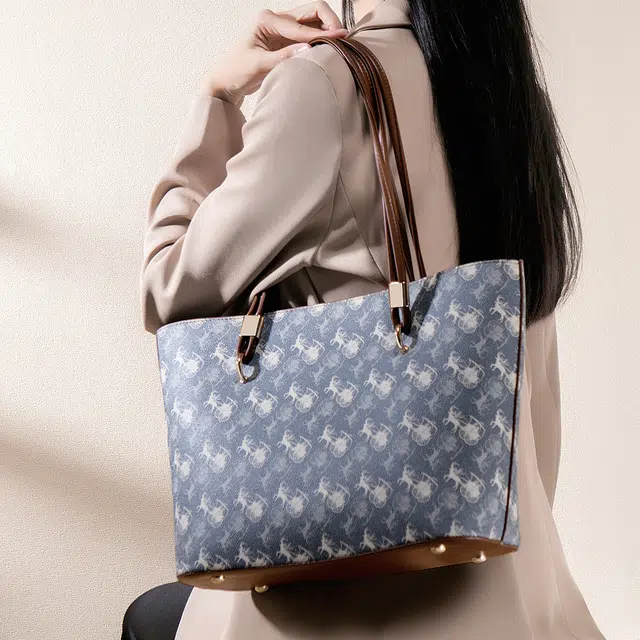 safiya ins Tote
