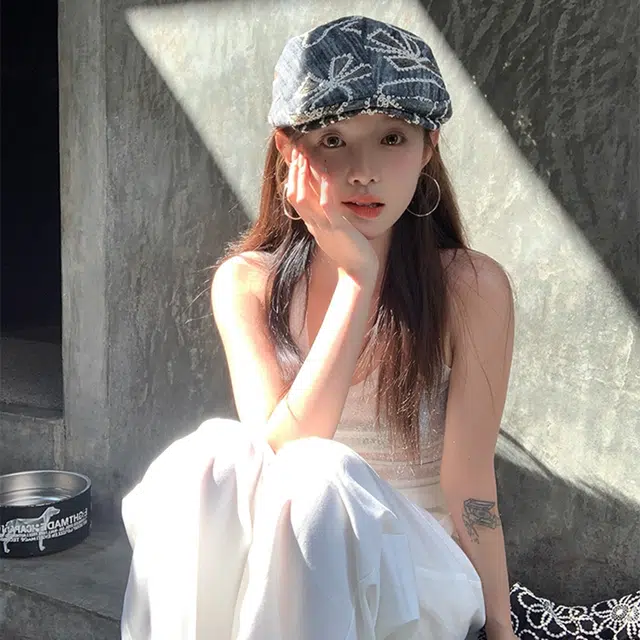 优幽兰 时尚潮流个性刺绣花朵前进帽子女百搭亮片牛仔鸭舌帽街头显脸小遮阳防晒蓓蕾 聚酯纤维 贝雷帽 女款