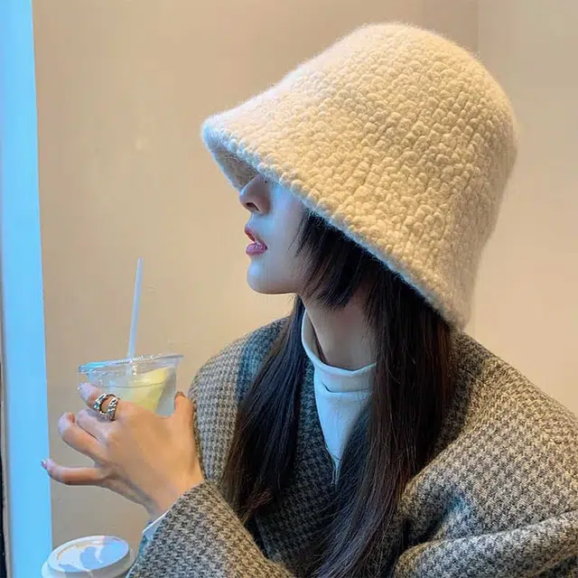 优幽兰 时尚百搭可爱卡通帽子女秋冬季骑车防风防寒加厚毛绒保暖护耳神器套头围巾一体口罩围脖雷锋 锦纶 绒线帽 女款