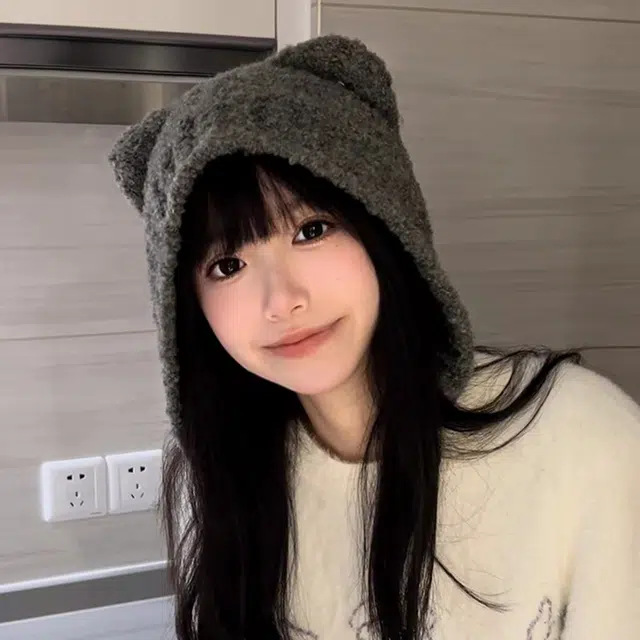 优幽兰 时尚包头帽东北加绒加厚毛绒帽百搭休闲毛线帽防风防寒保暖护耳小众 绒线帽 女款