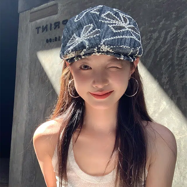 优幽兰 时尚潮流个性刺绣花朵前进帽子女百搭亮片牛仔鸭舌帽街头显脸小遮阳防晒蓓蕾 聚酯纤维 贝雷帽 女款