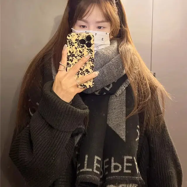 优幽兰 时尚百搭高级感字母小众设计感日系暗黑清冷风秋冬季加厚保暖学生韩系氛围感穿搭 绒线围巾 男女同款情侣款
