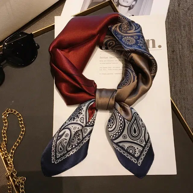 优幽兰 时尚潮流小众设计感腰果真丝小方巾四季通用高级感百搭领巾装饰搭配衬衫西装薄围巾优雅气质 桑蚕丝 丝巾 女款